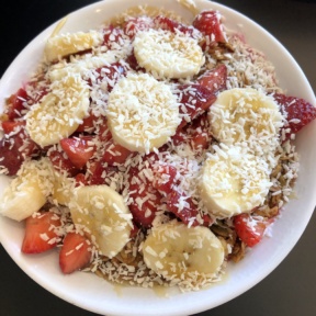 Pitaya bowl from Beaming