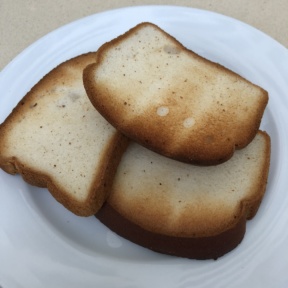 Gluten-free toast from TusCA