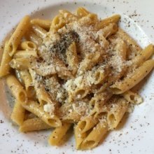 Gluten-free pasta with parmesan from Felice