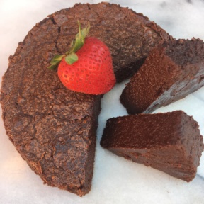 Flourless Chocolate Cake with just a few ingredients