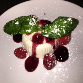 Gluten-free panna cotta from Galli