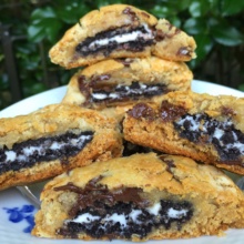 Gluten-free "Oreo" stuffed cookies with Glutino cookies