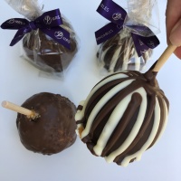 Gluten-free chocolate covered apples by Mrs. Prindables