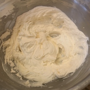 Gluten-free buttercream frosting