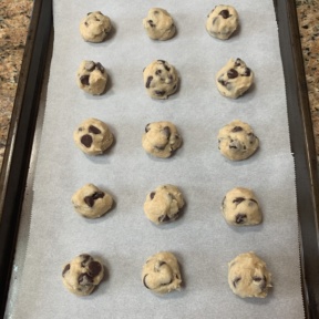 Cookie dough balls for Chocolate Chip Blossoms