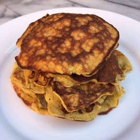 Gluten-free Pumpkin Spice Protein Pancakes