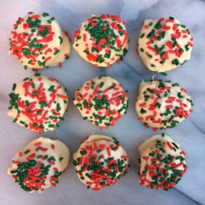 Vegan Christmas Sugar Cookie Truffles