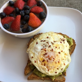 Gluten-free toast and acai bowl from Granola Bar