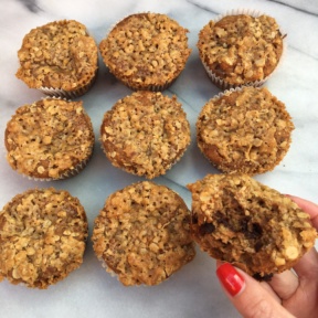 Cinnamon Streusel Muffins with chocolate chips