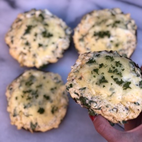 Cheesy Spinach Artichoke Bagels