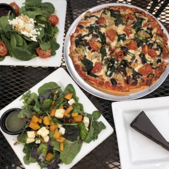 Gluten-free lunch at Pete's New Haven Style Apizza