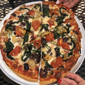 Gluten-free pizza from Pete's