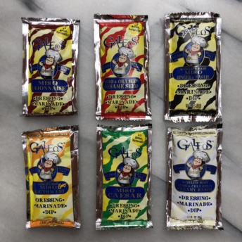 Packets of Galeos Salad Dressing