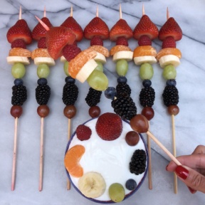 Paleo vegan Rainbow Fruit Skewers