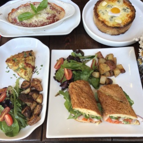 Gluten-free lunch at Senza Gluten Cafe & Bakery