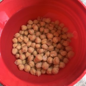 Soaking chickpeas for Baked Chickpea Falafel