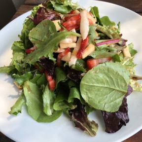 Gluten-free market salad from Verde Cocina