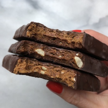 Gluten-free organic bars by Square Organics