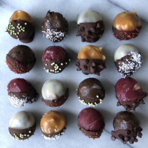 Chocolate Dipped Frozen Bites using perfectlyfree bites