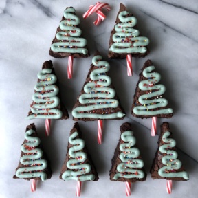 Christmas Tree Brownies with a candy cane star