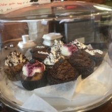 Gluten-free vegan cupcakes from Vegan Vee