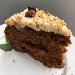 Carrot cake from La Otila