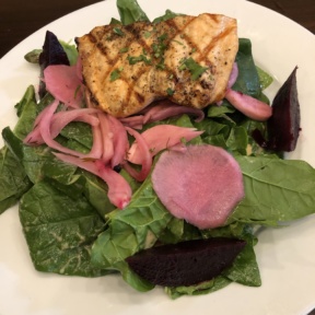 Grilled salmon salad from Novo