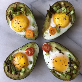 Baked Eggs in Avocado