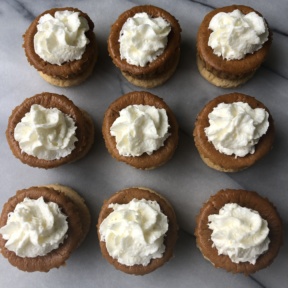 Delicious gluten-free Mini Pumpkin Pies