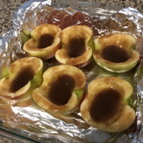 Making Baked Apples with Crumble Topping