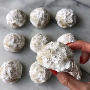 Ready to eat Chocolate Stuffed Snowball Cookies