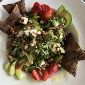 Gluten-free California salad from La Table de Sophie