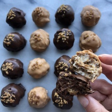 Ready to eat Cookie Truffles