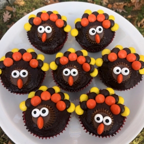 Flock of Turkey Cupcakes