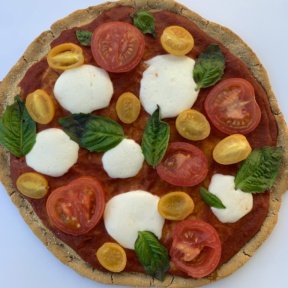 Gluten-free Cauliflower Crust Pizza