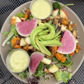 Gluten-free salad from Picazzos