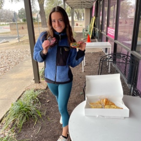 Jackie at 100% gluten-free bakery Dream Bakery
