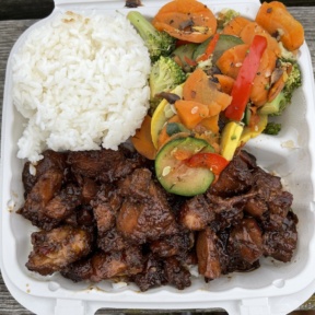 Gluten-free chicken from Hawaiian Bros