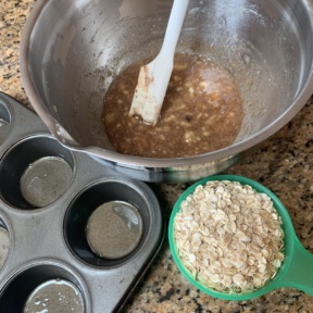 Making gluten-free Banana Honey Oat Cups