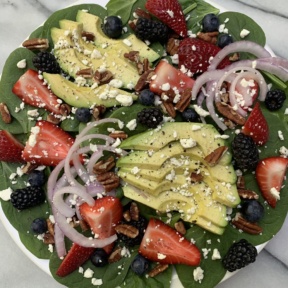 Gluten-free Berry Spinach Salad with Balsamic Vinaigrette
