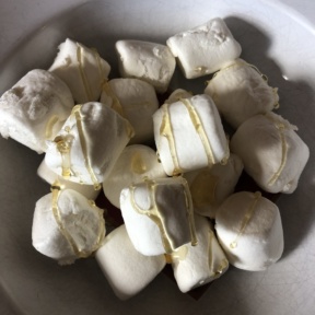 Making gluten-free marshmallow fluff