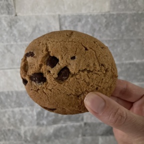 Gluten-free chocolate chip cookie from Bite Me Kupcakez