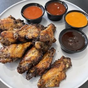 Gluten-free wings from Troy's Italian Kitchen