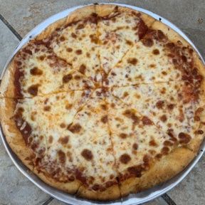 Gluten-free cheese pizza from Frosty Frog Cafe