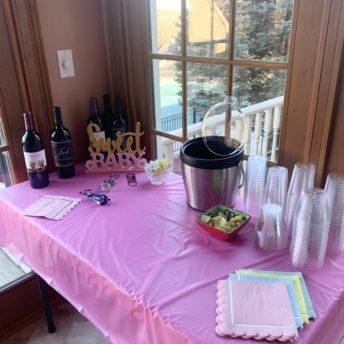 Drinks at baby shower