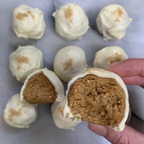 Gluten-free Pumpkin Truffles with white chocolate