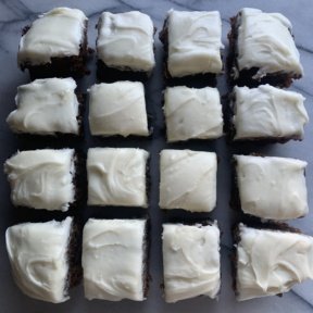 Delicious Gingerbread Cake with Cream Cheese Frosting