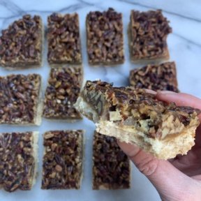 Ready to eat gluten-free Pecan Pie Bars