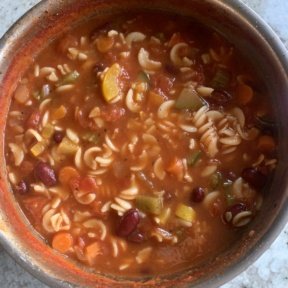 Gluten-free minestrone soup with pasta