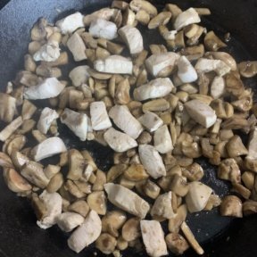 Making gluten-free Mushroom Chicken Risotto